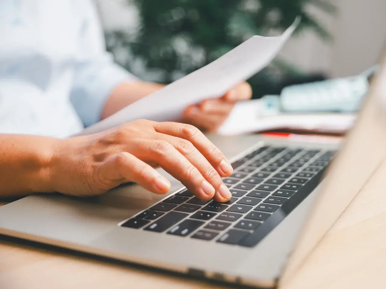 Professional typing translation content adapted for different dialects.