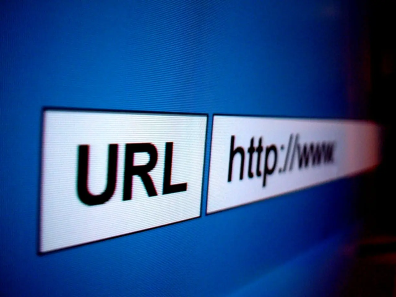 URL bar close-up representing technical SEO elements like URL structure and hreflang setup.