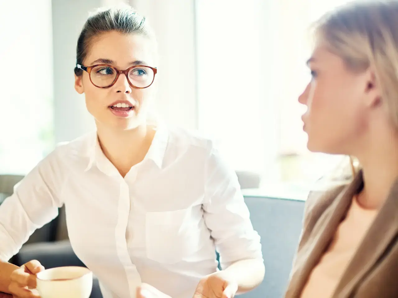 Conversation between speakers illustrating different English accents and dialects.
