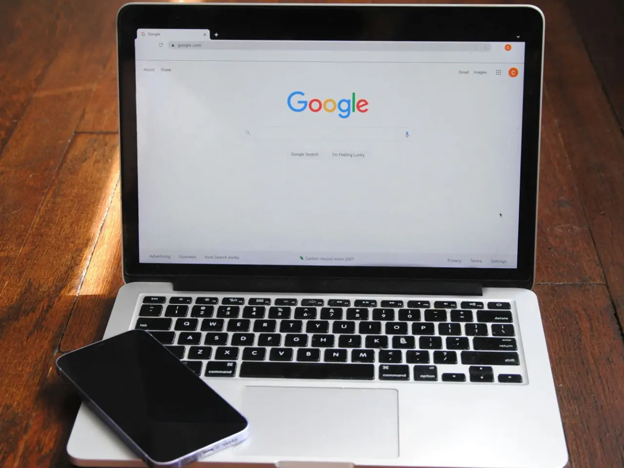 Laptop displaying the Google homepage, representing the most used search engine in Canada and its market dominance.